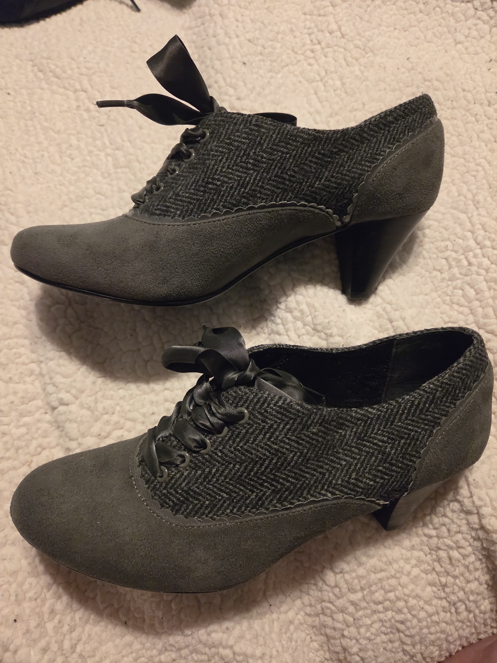 Modcloth Lace-Up Heeled Oxfords